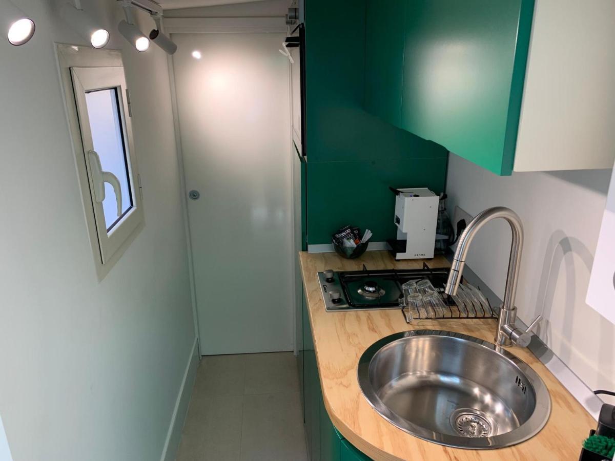 נאפולי Martiri Boutique Apartment מראה חיצוני תמונה