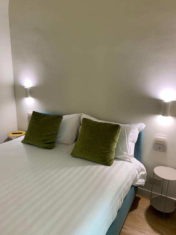 נאפולי Martiri Boutique Apartment מראה חיצוני תמונה